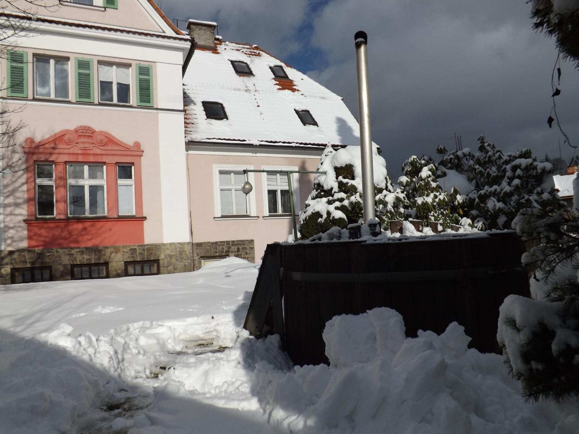 Penzion Signum Laudis Hotel Velké Hamry Buitenkant foto