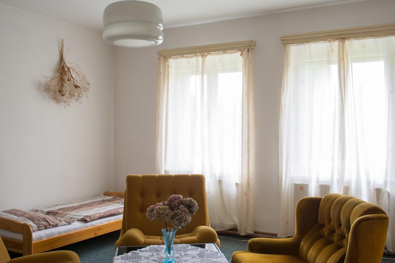 Penzion Signum Laudis Hotel Velké Hamry Buitenkant foto